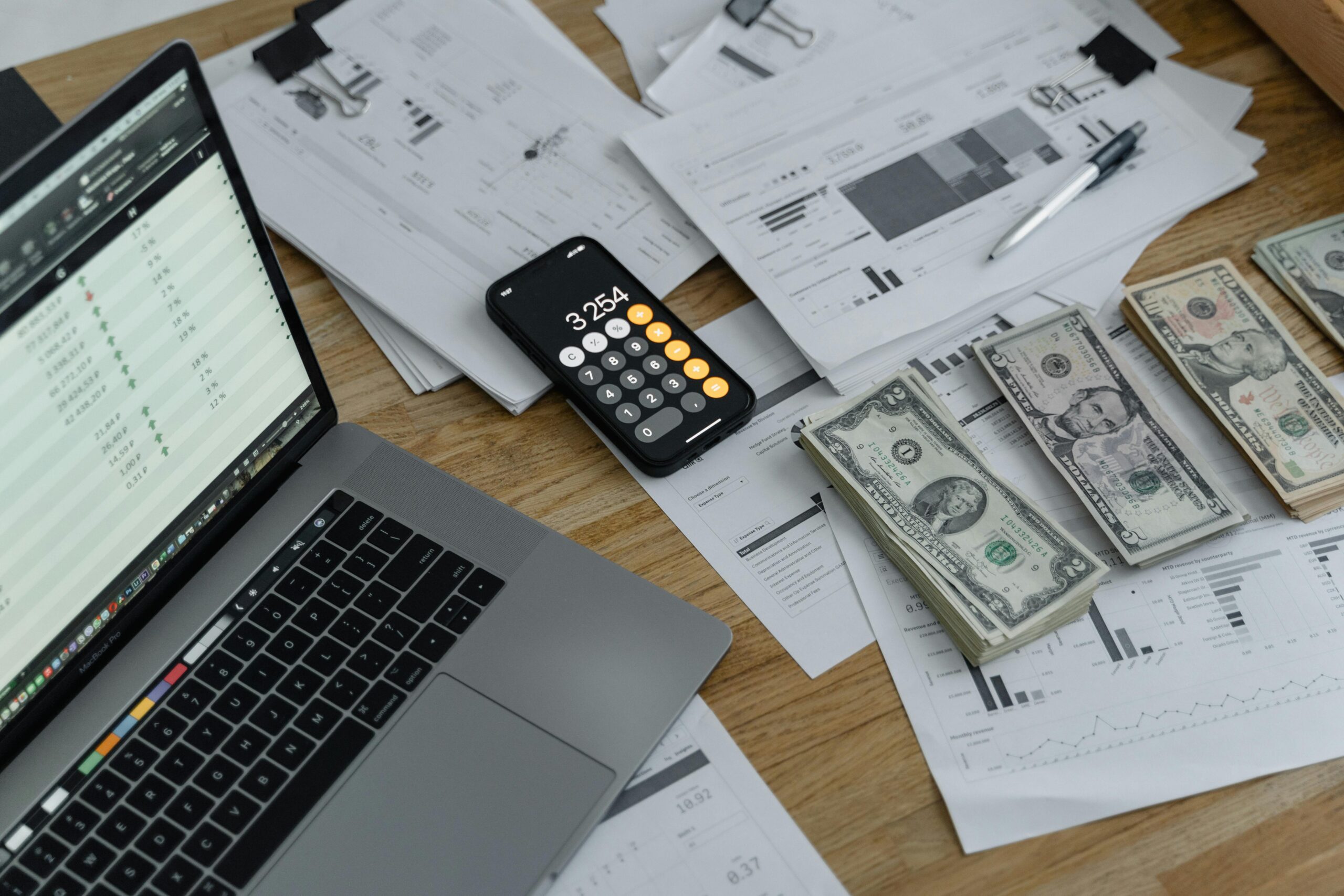 Featured image for “Your Holiday Spending Survival Guide: Keep Your Cash Flow Merry and Bright”
