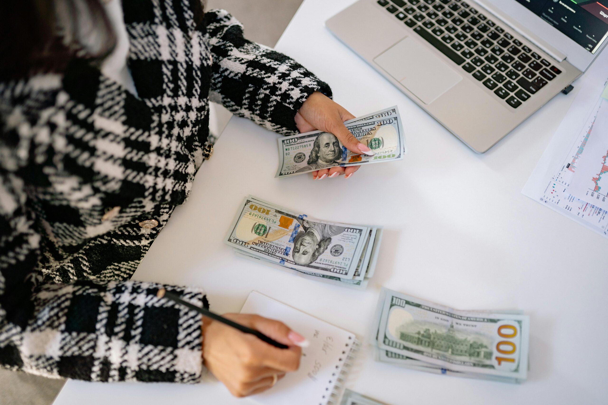 Featured image for “From Student Loans to Savings Goals: A Millennial’s Roadmap to Financial Planning”